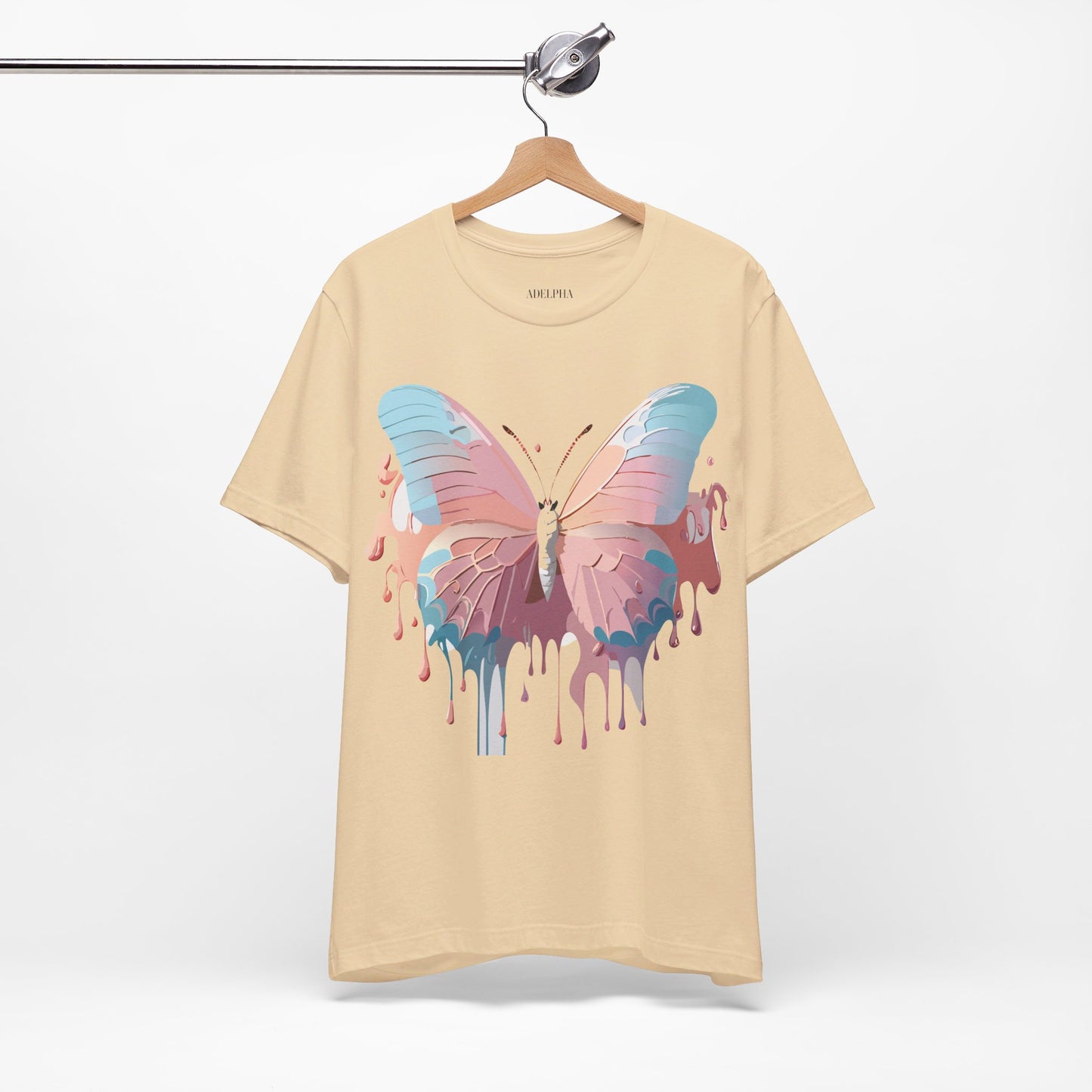 T-Shirt aus natürlicher Baumwolle mit Schmetterling