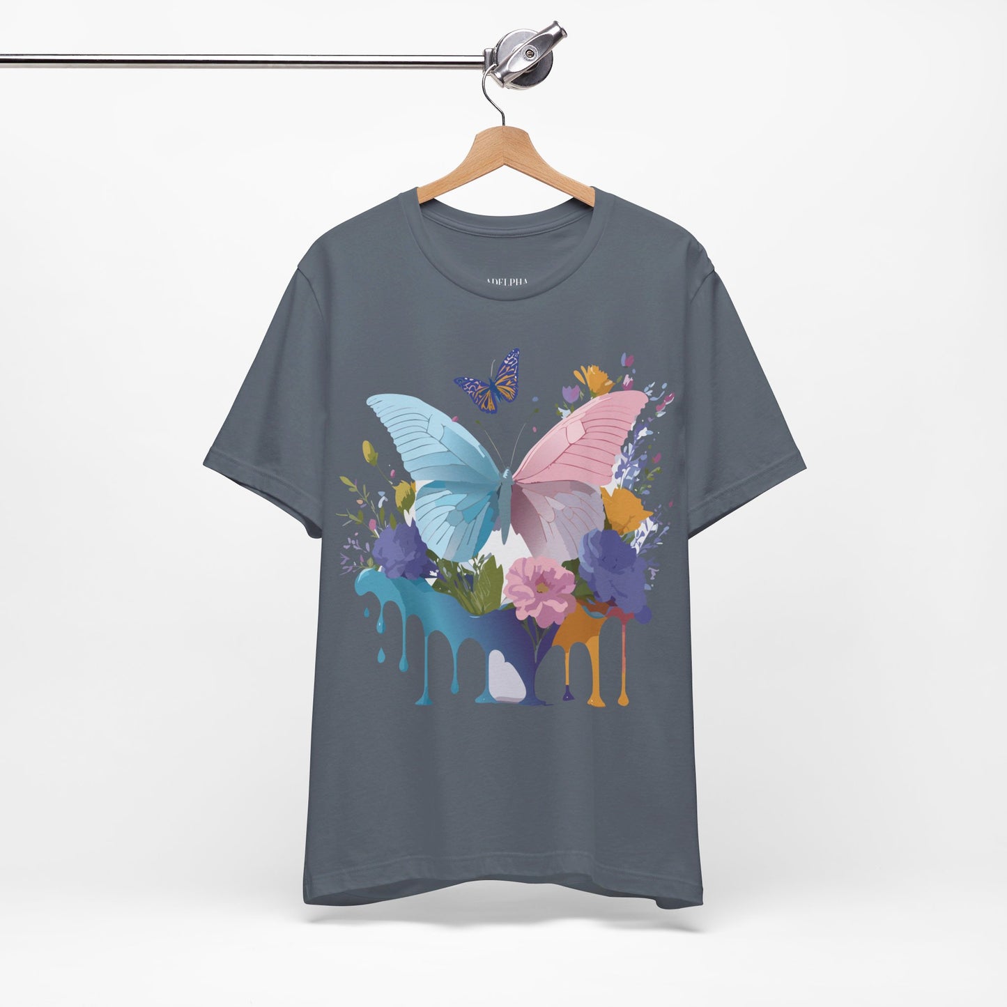 T-Shirt aus natürlicher Baumwolle mit Schmetterling