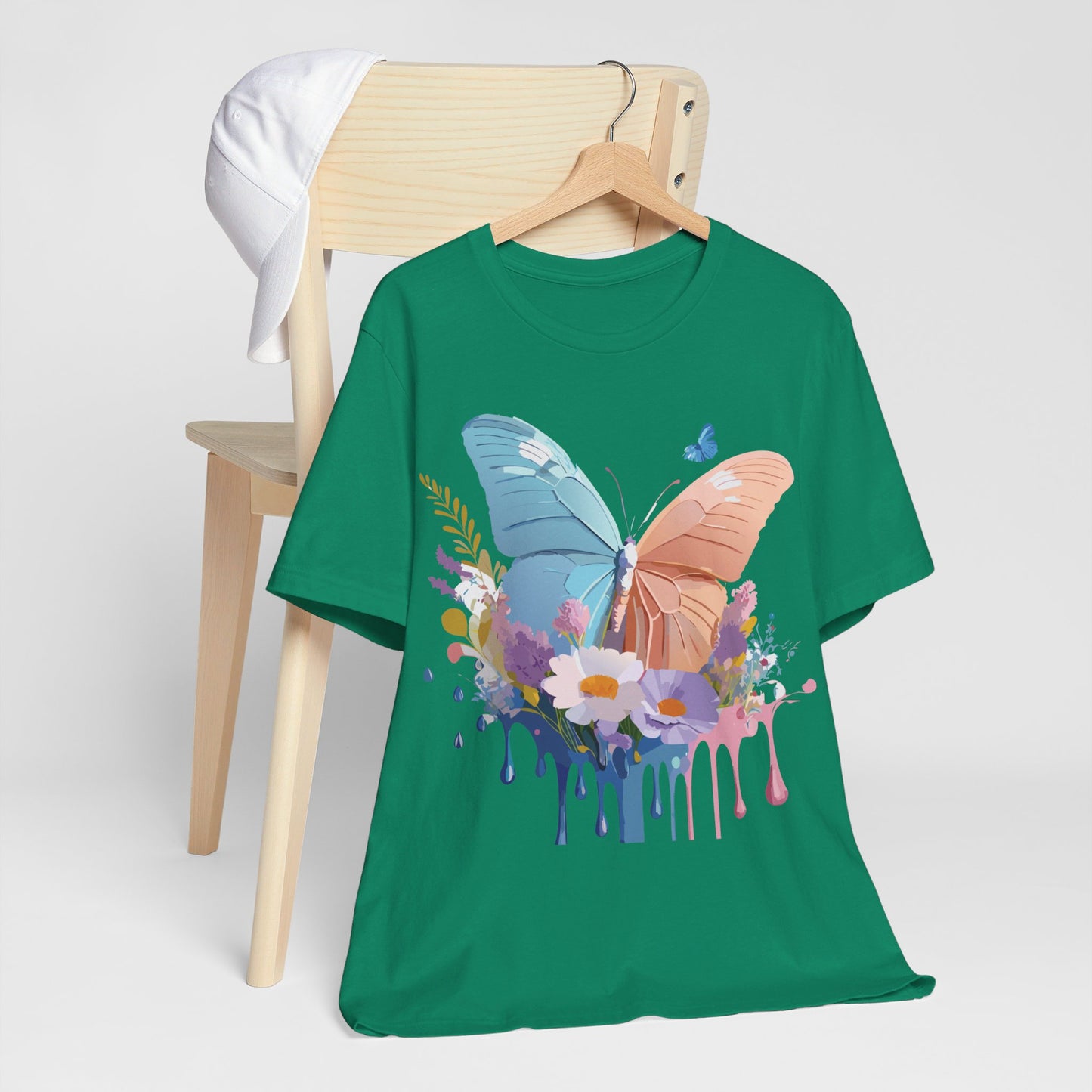 T-Shirt aus natürlicher Baumwolle mit Schmetterling