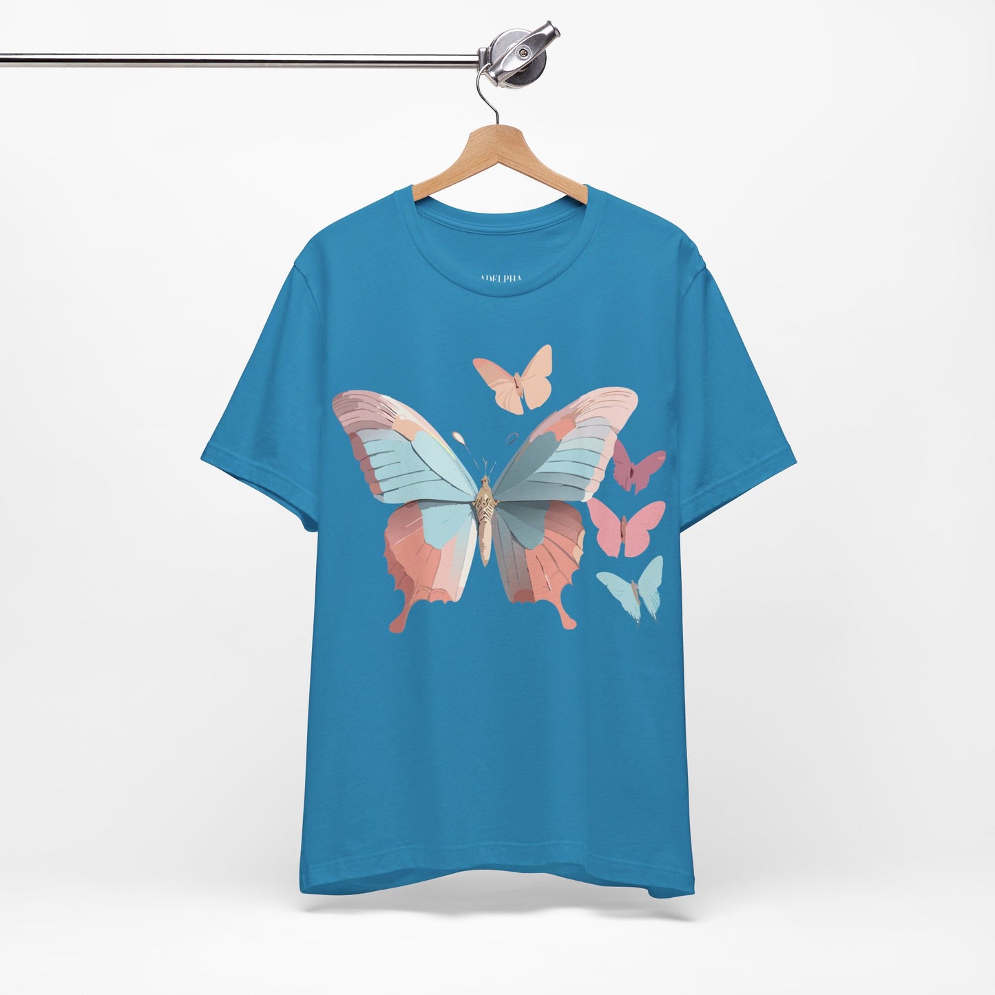 T-shirt en coton naturel avec papillon